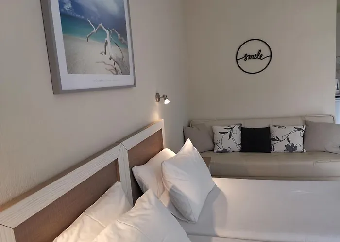 Deniastella Apartament *